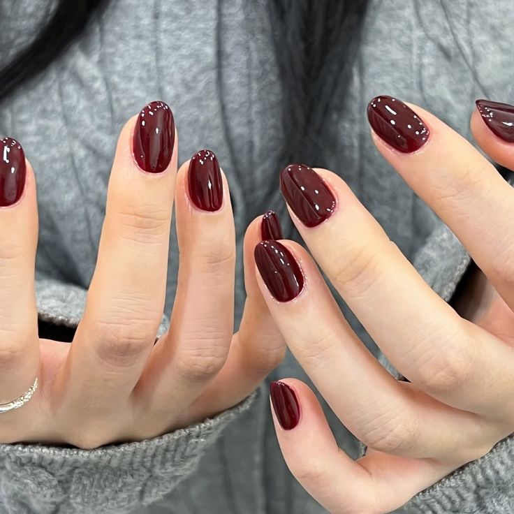 red nails red nails